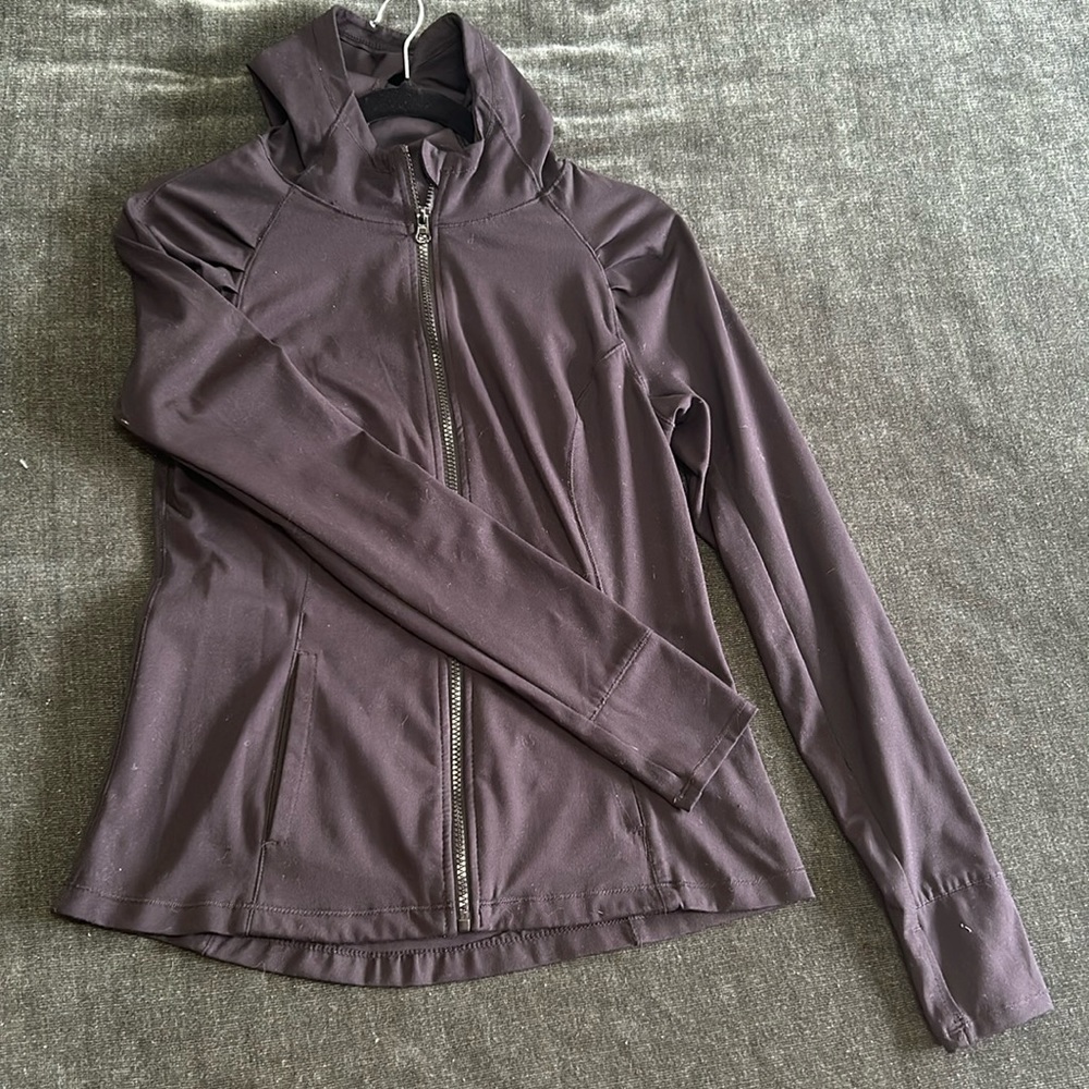 Yogalicious Lightweight Full-Zip Hooded Workout Jacket With Thumbholes